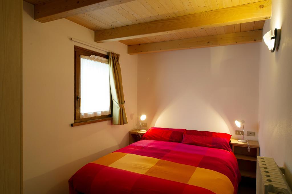 Chalet Terme Μπόρμιο Δωμάτιο φωτογραφία